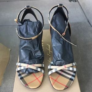 New Burberry Vintage Check Cotton Cone-Heel Sandal